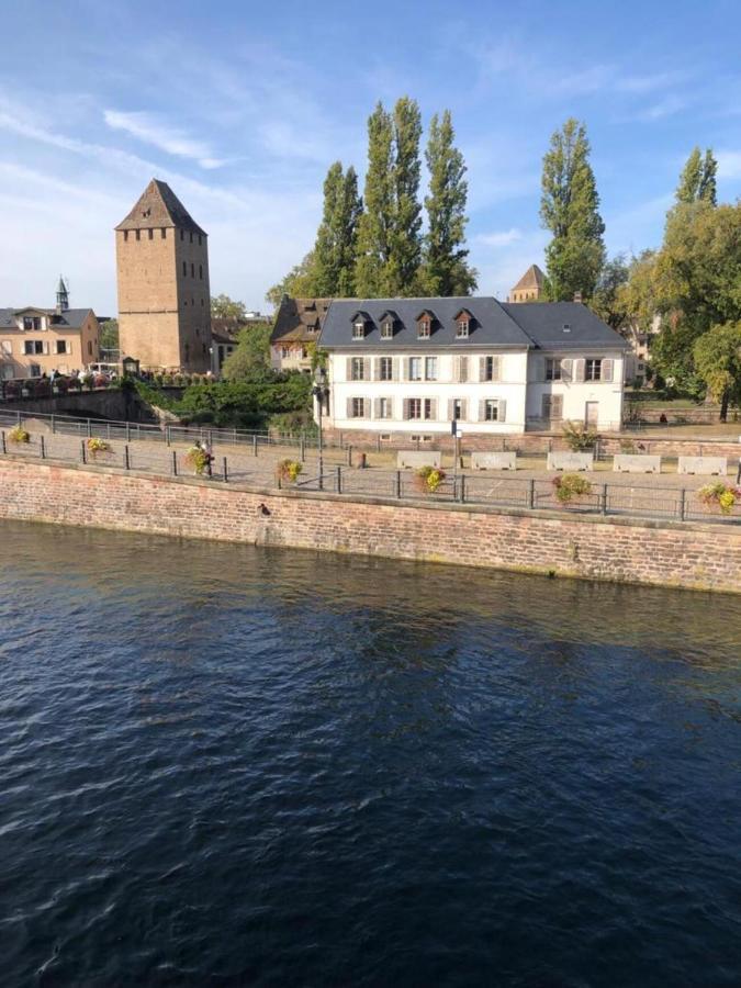 Au Bord De L'Eau Apartment Strasbourg Luaran gambar